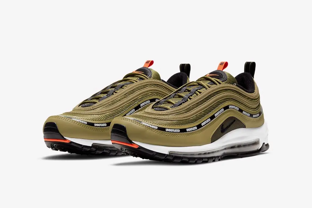 UNDEFEATED X NIKE AIR MAX 97S rò rỉ thông tin về phối màu mới nhất