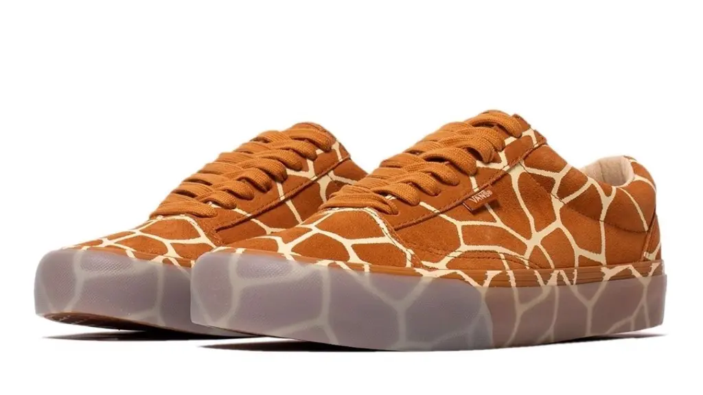 Vans Old Skool tạo điểm nhấn với phiên bản “Giraffe” cực lạ Vans Old Skool tạo điểm nhấn với phiên bản “Giraffe” cực lạ