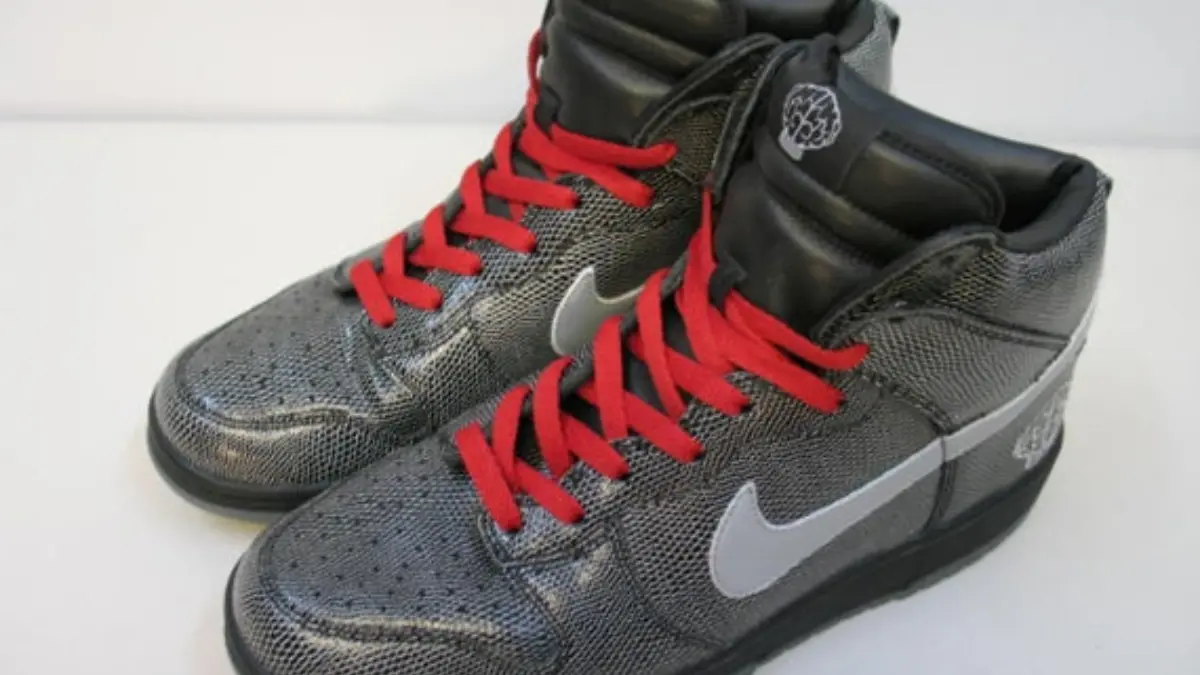 Hinh anh 11: 10 doi sneaker dat nhat duoc ban tai cuoc dau gia 'HEAT' (Phan 2)