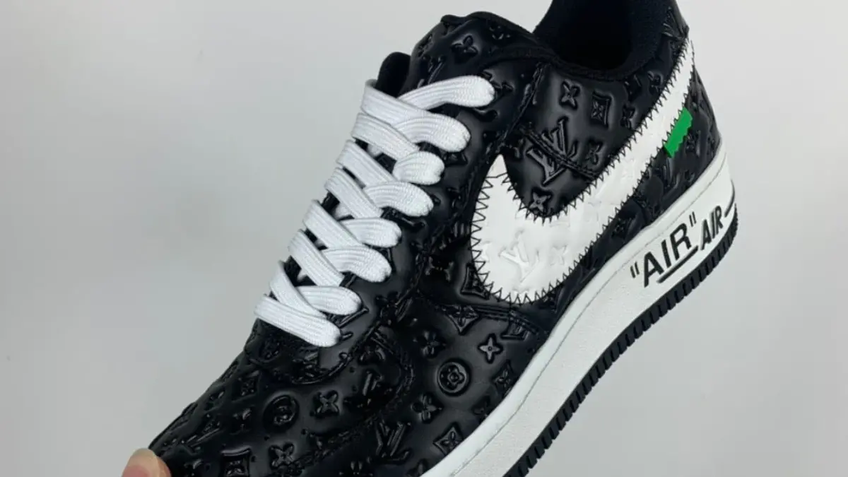 Hinh anh 5: 10 doi sneaker dat nhat duoc ban tai cuoc dau gia 'HEAT' (Phan 2)