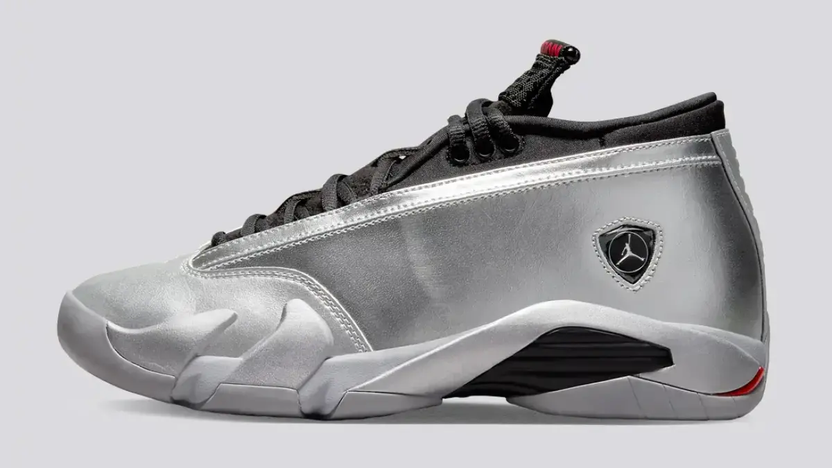 10 đôi sneaker lý tưởng dành cho nữ trong năm 2023 này (Phần 1)