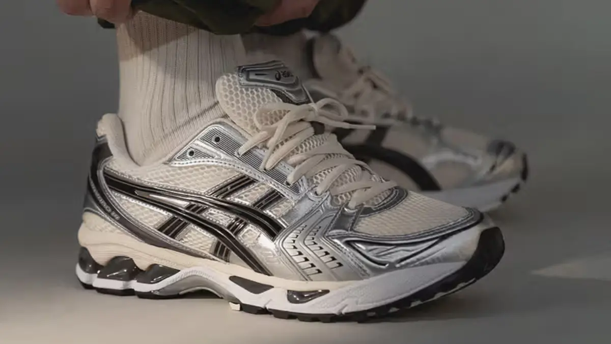10 đôi sneaker lý tưởng dành cho nữ trong năm 2023 này (Phần 1)