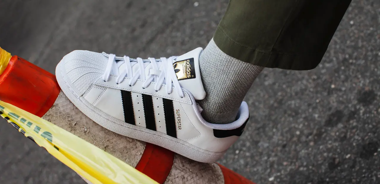 Hinh anh 4: Adidas Superstar: Tuong dai&nbsp;khong the xo do trong the gioi sneaker