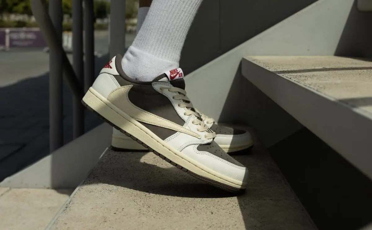 Hinh anh 1: Top 10 phien ban Nike x Travis Scott mang tinh bieu tuong (Phan 1)