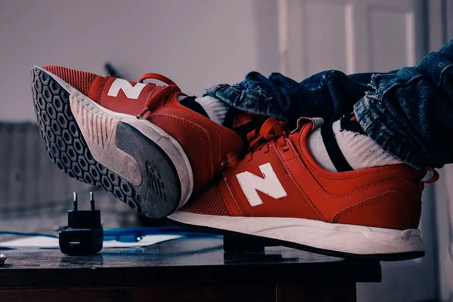 Hinh anh 1: Mau giay chay New Balance 1080 co nhung cong nghe gi