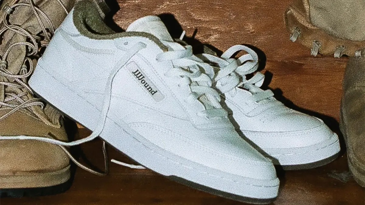 Những đôi sneaker màu trắng không thể thiếu trong mùa hè này