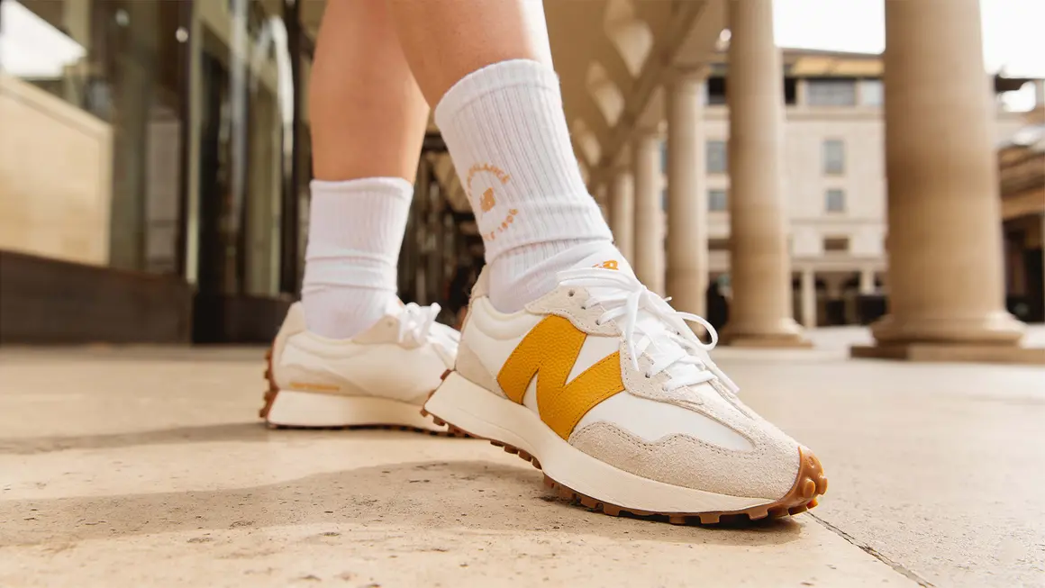 Hinh anh 3: Buoc vao the gioi thoi trang doc dao voi New Balance 327