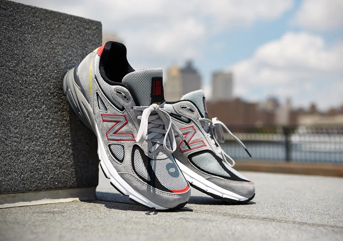 Hinh anh 6: New Balance 990: Su ket hop tuyet voi giua chat luong va phong cach