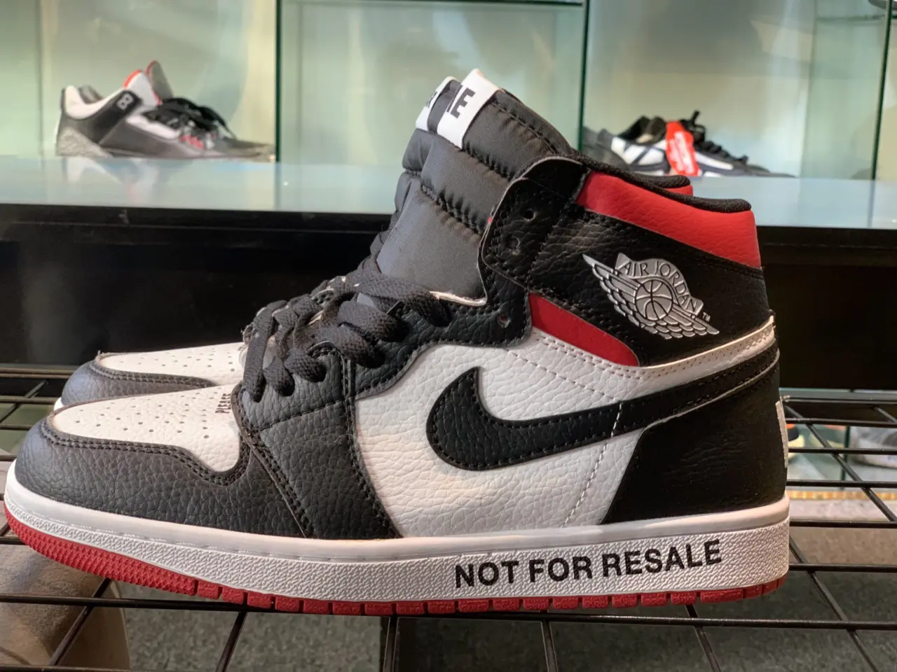 Hinh anh 4: Diem qua 10 phien ban Air Jordan 1 kinh dien nhat moi thoi dai (P2)