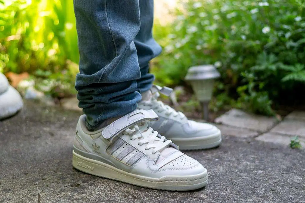 Những lưu ý khi phối đồ cùng Adidas Forum Low mà bạn nên biết