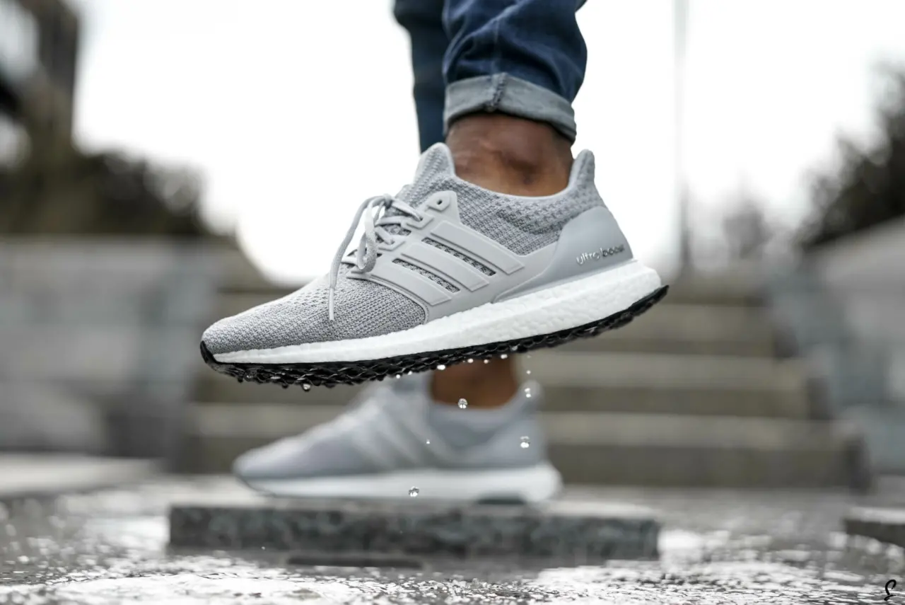 Hinh anh 5: Nhung cau chuyen thu vi xoay quanh dong giay Adidas Ultra Boost