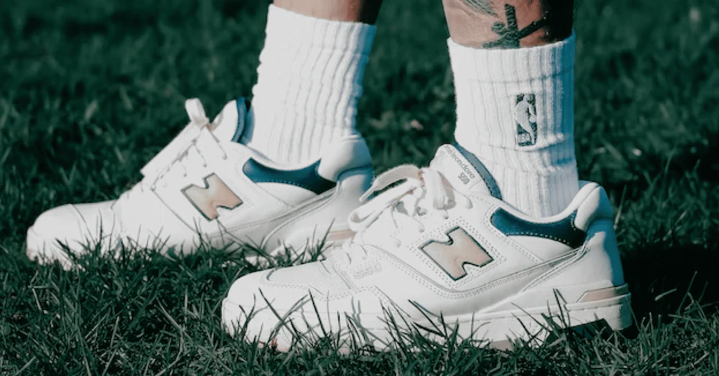 Legitcheck: Cách phân biệt New Balance 550 real và fake