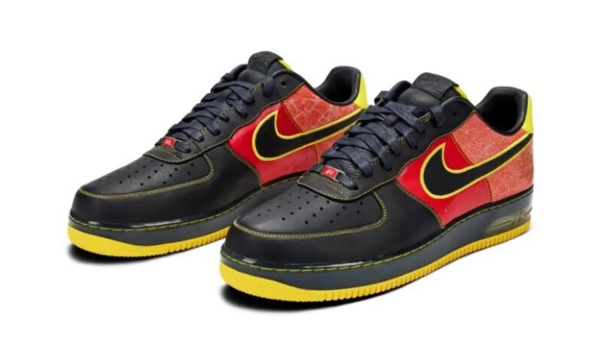 Những điều bạn cần biết về Sneaker Sample