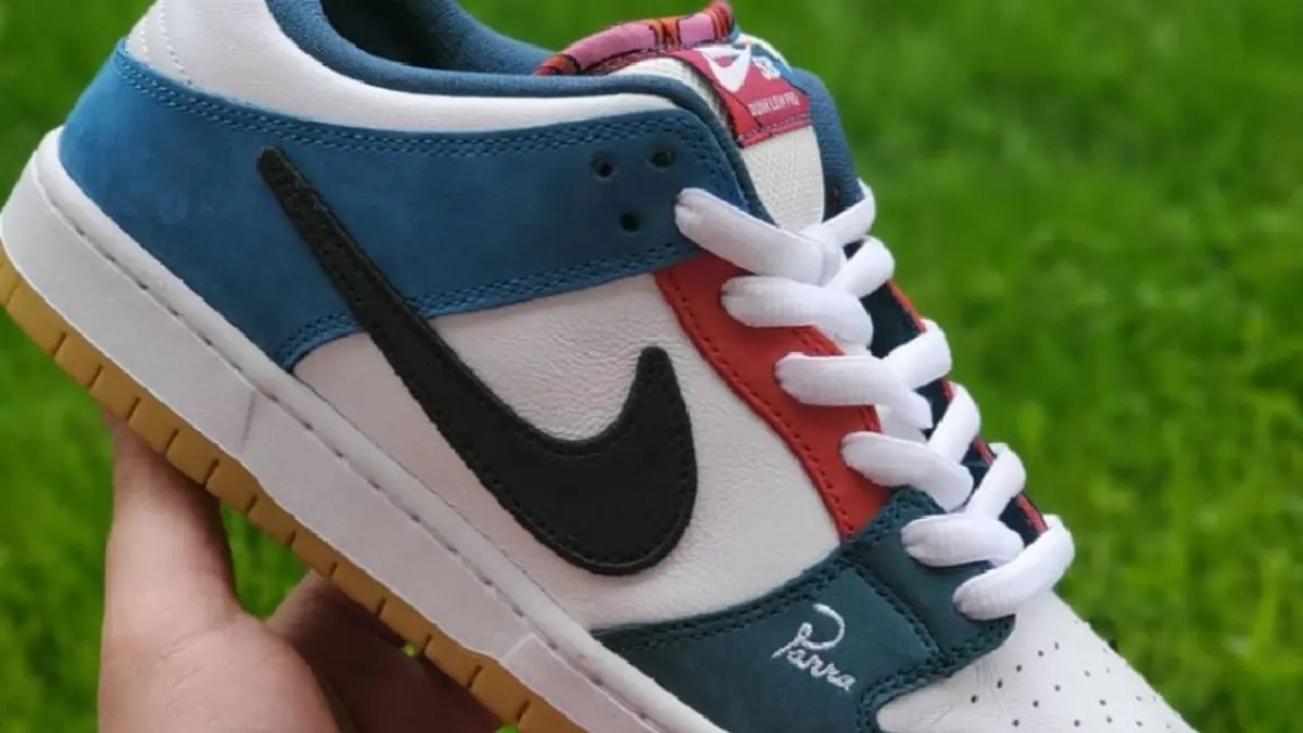 Những điều bạn cần biết về Sneaker Sample