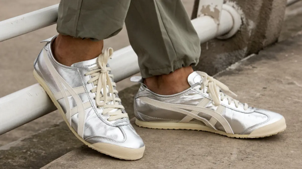 Hinh anh 12: Nhung doi sneaker ly tuong phu hop voi suit trong moi dip