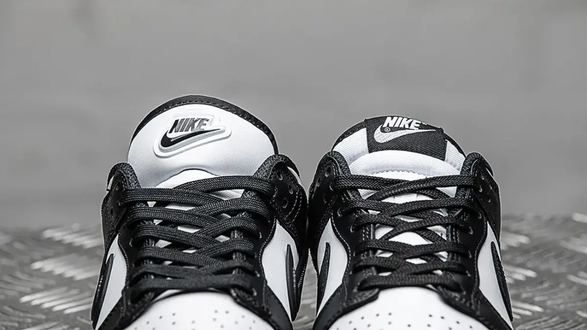 Nike Dunk Low và Dunk Low Twist: Phá vỡ sự khác biệt
