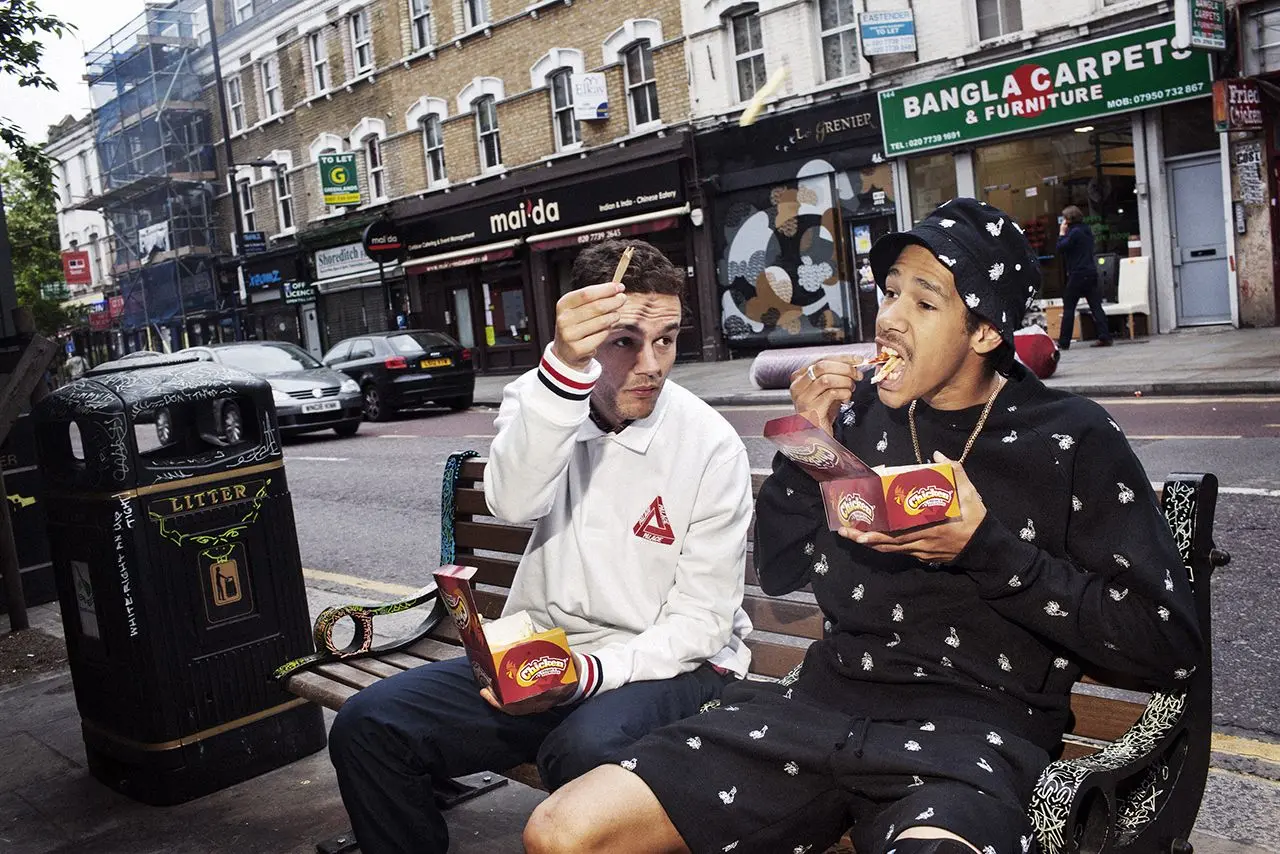 Palace - Khi Skateboarding Gặp Thời Trang Đường Phố