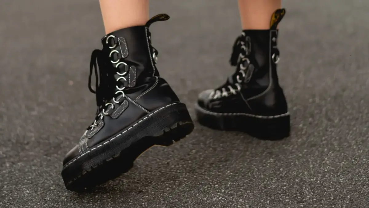 Phối đồ cùng Dr. Martens thật phong cách cho nữ
