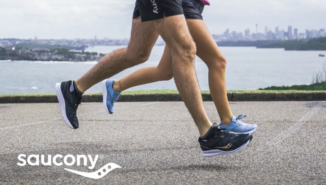 Hinh anh 1: Giay Saucony - Doi tac dong hanh cung nhung buoc chay vuot qua gioi han