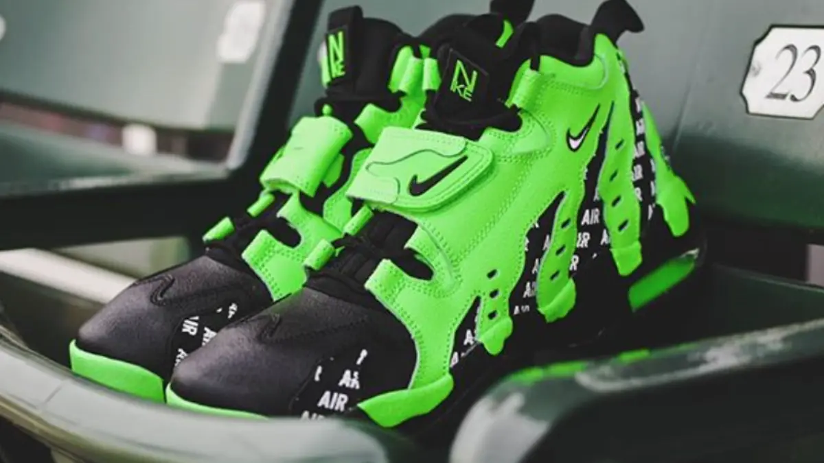 Hinh anh 7: So luoc lich su ve Deion Sanders va Nike Air Diamond Turf