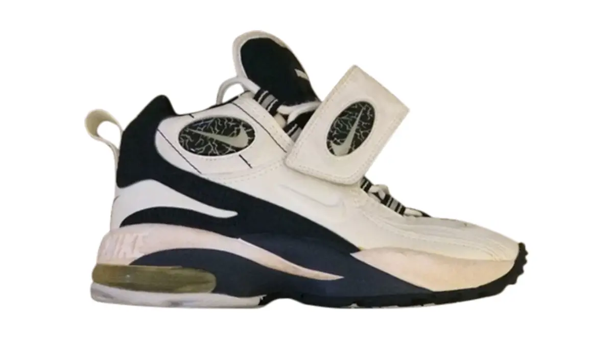 Hinh anh 8: So luoc lich su ve Deion Sanders va Nike Air Diamond Turf