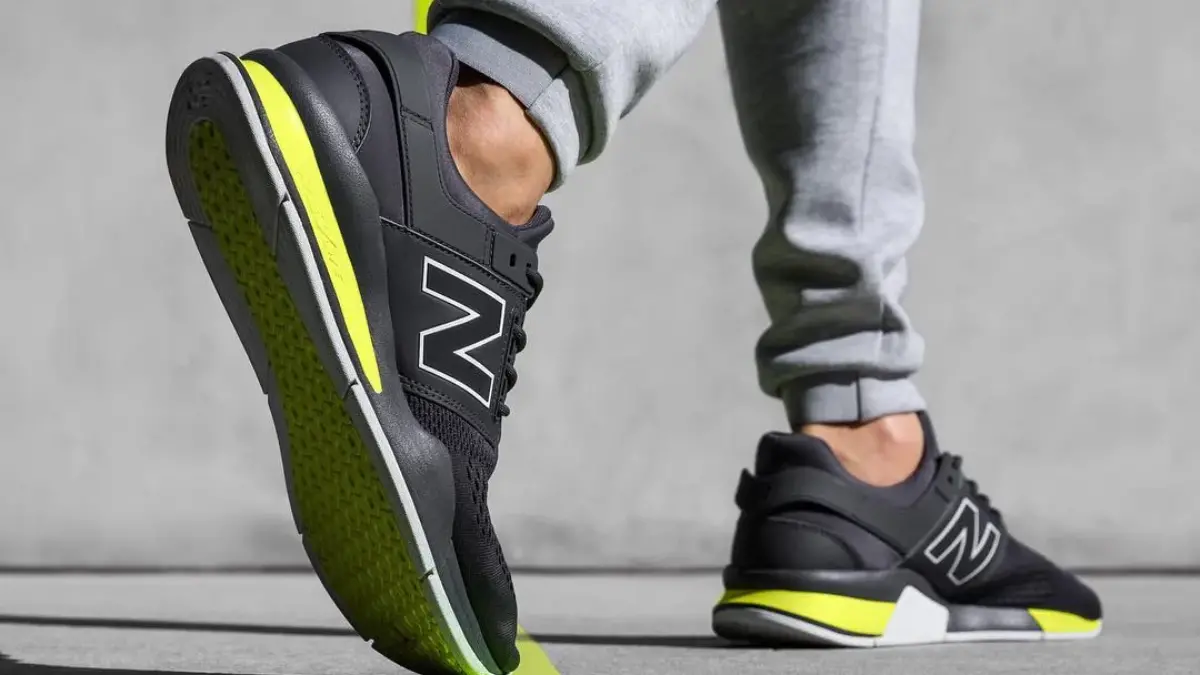 Hinh anh 7: So luoc ve lich su thuong hieu giay co dien New Balance