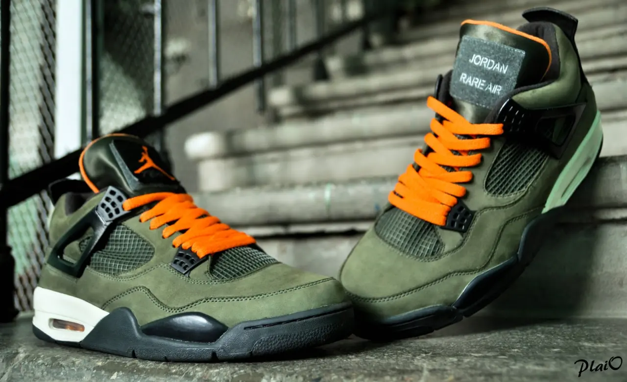 Hinh anh 1: Su dat do den kho tin cua Nike Air Jordan 4 x Undefeated (2005)