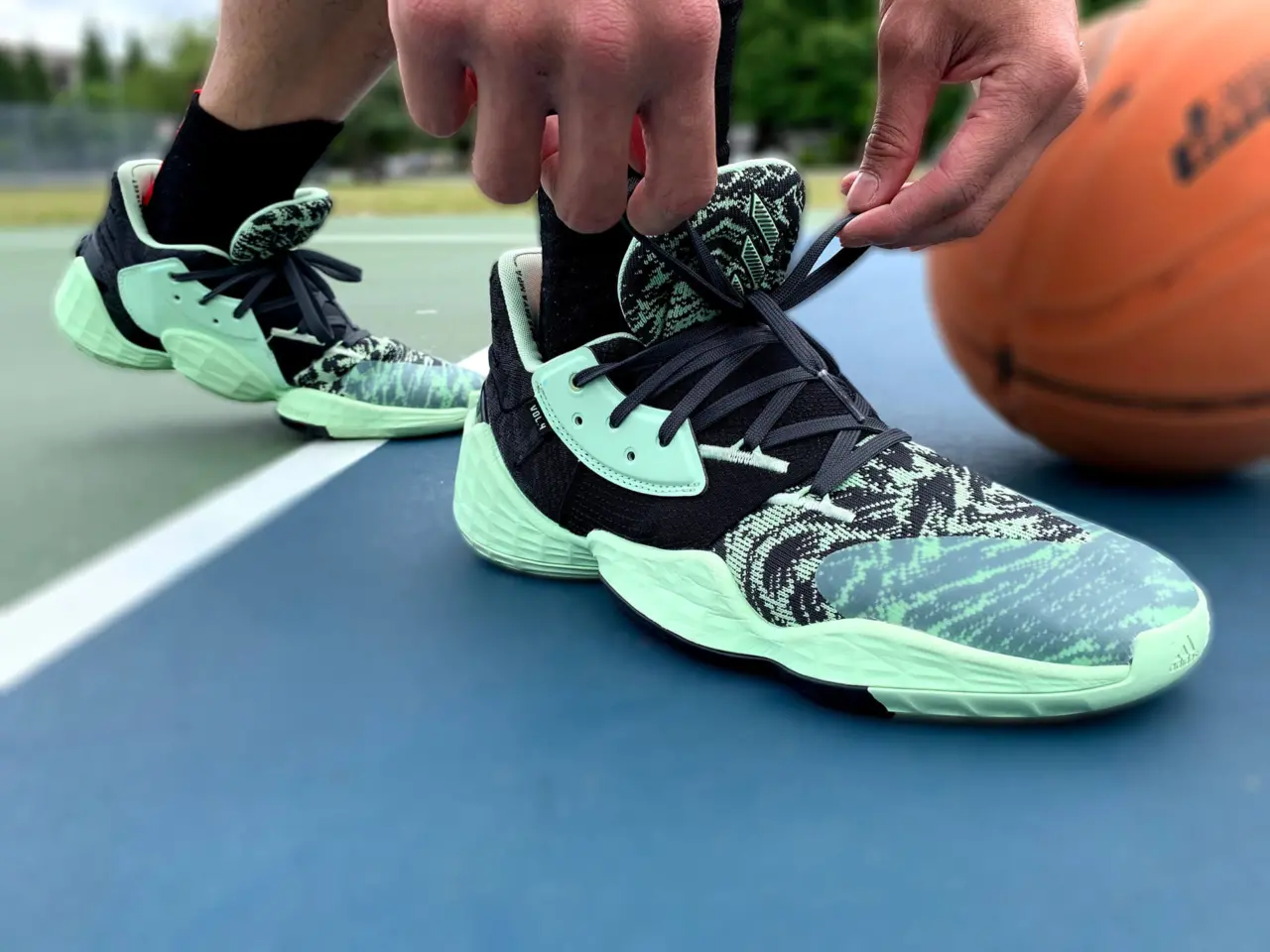 Hinh anh 6: Adidas Harden: Su hoa quyen giua phong cach va hieu suat vuot troi