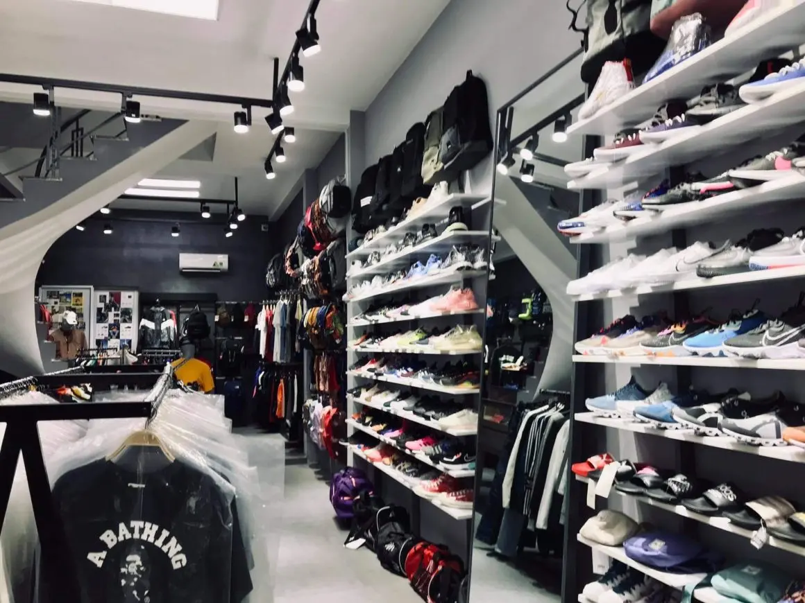 Hinh anh 3: Top nhung cua hang giay Sneaker uy tin nhat tai Sai Gon