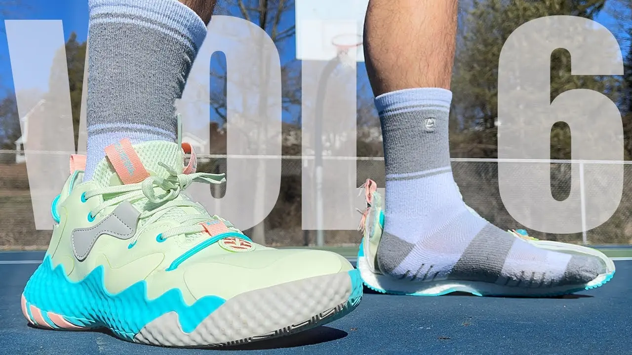 Hinh anh 4: Adidas Harden: Su hoa quyen giua phong cach va hieu suat vuot troi