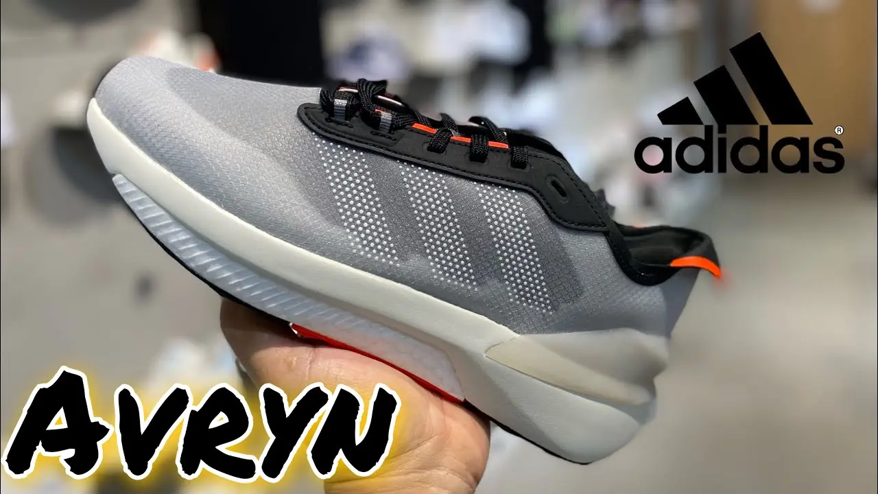 Hinh anh 7: 15 doi giay Adidas ma ban khong nen bo lo trong he 2023(P2)