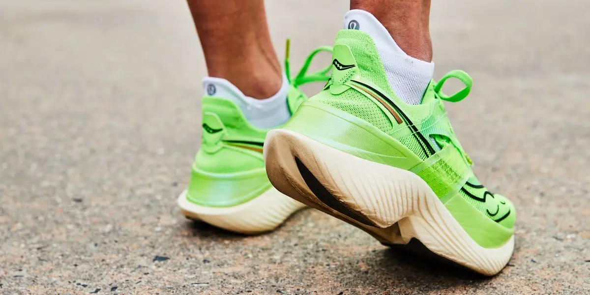 Hinh anh 5: Giay Saucony - Doi tac dong hanh cung nhung buoc chay vuot qua gioi han