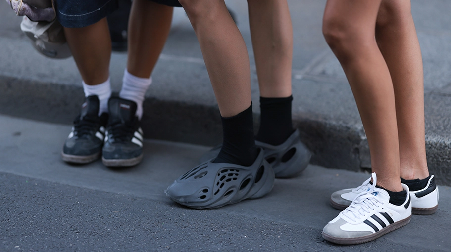 Những mẫu giày Sneaker giá rẻ dưới đây sẽ khiến bạn bất ngờ