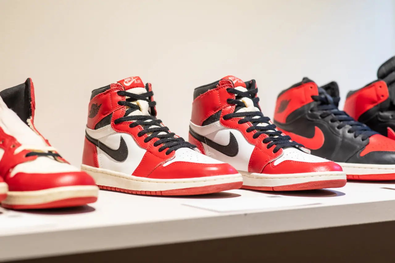 Hinh anh 1: Air Jordan va suc anh huong khong the choi cai tren toan the gioi