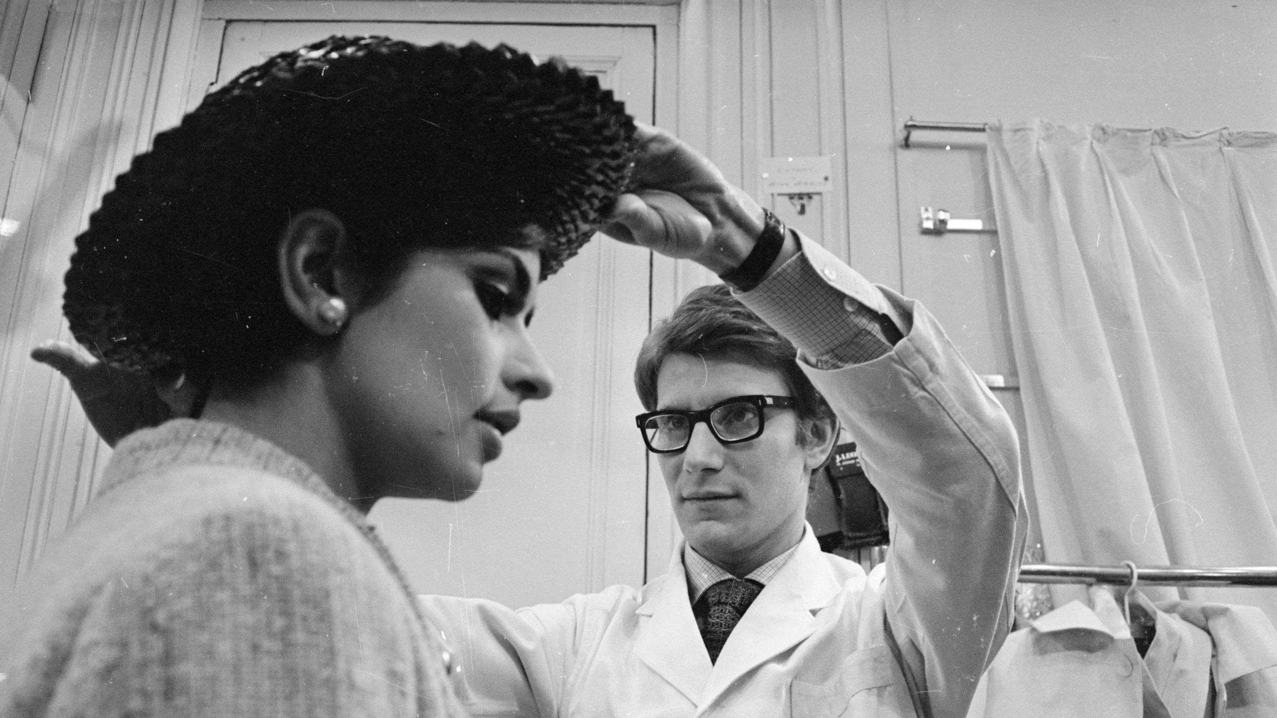 Hinh anh 4: Nhung dieu ban can biet ve thuong hieu Yves Saint Laurent