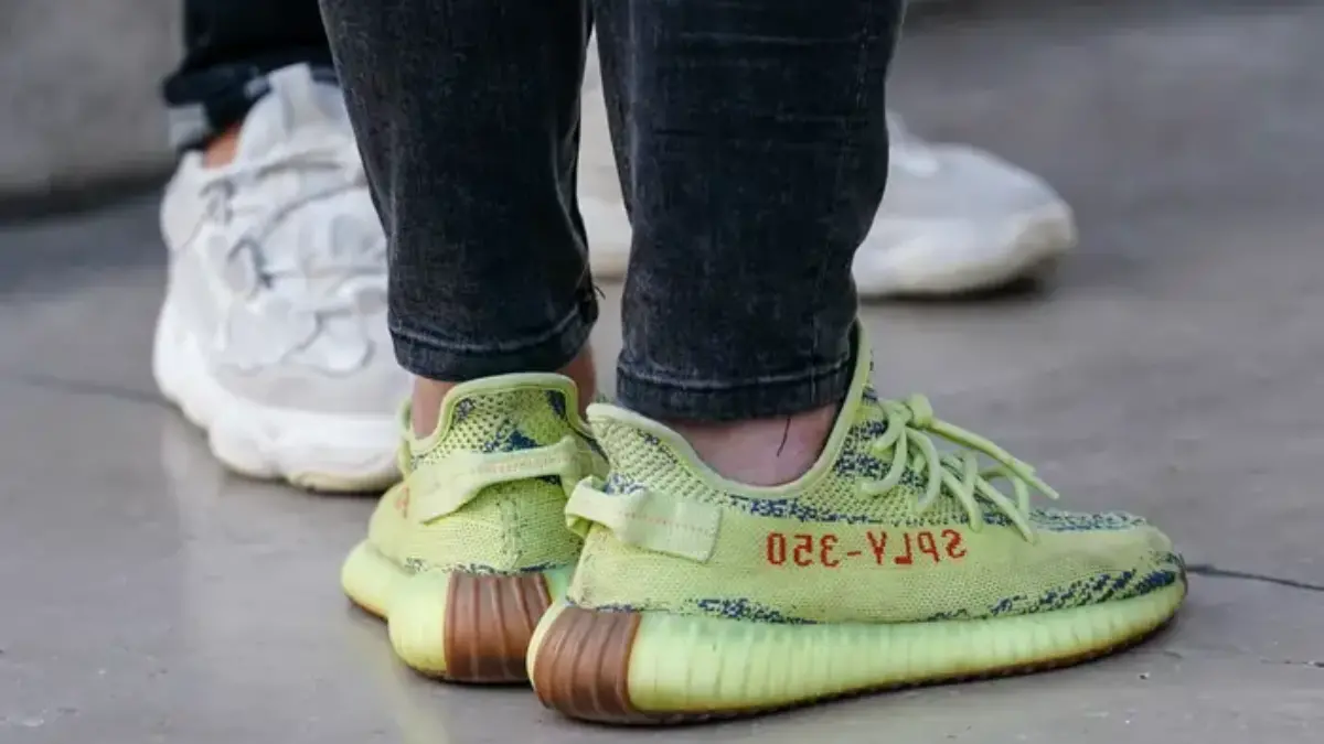 Hinh anh 11: Di qua hon nua nam 2023, adidas hien dang o dau?