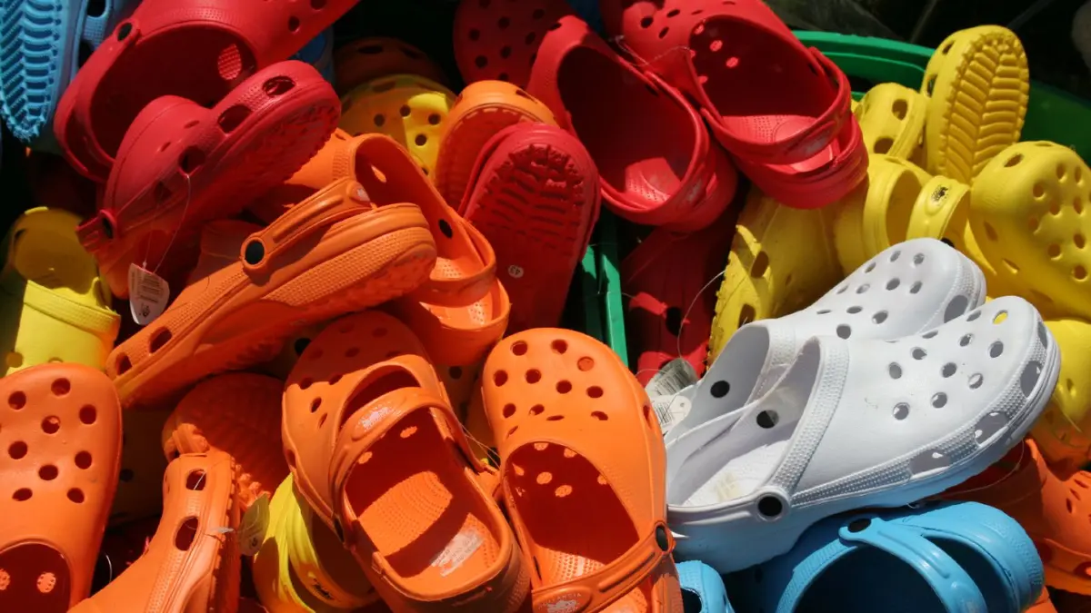 Hinh anh 4: Nhung su that dien ro ve Crocs ma ban can biet
