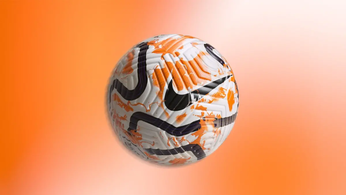 Phải chăng Nike không còn quan tâm đến bóng đá nữa?