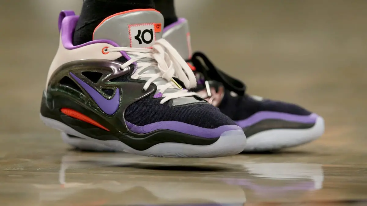 Tại sao các baller lại thích dòng giày KD15 tới vậy? Hinh anh 2: Tai sao cac baller lai thich dong giay KD15 toi vay?