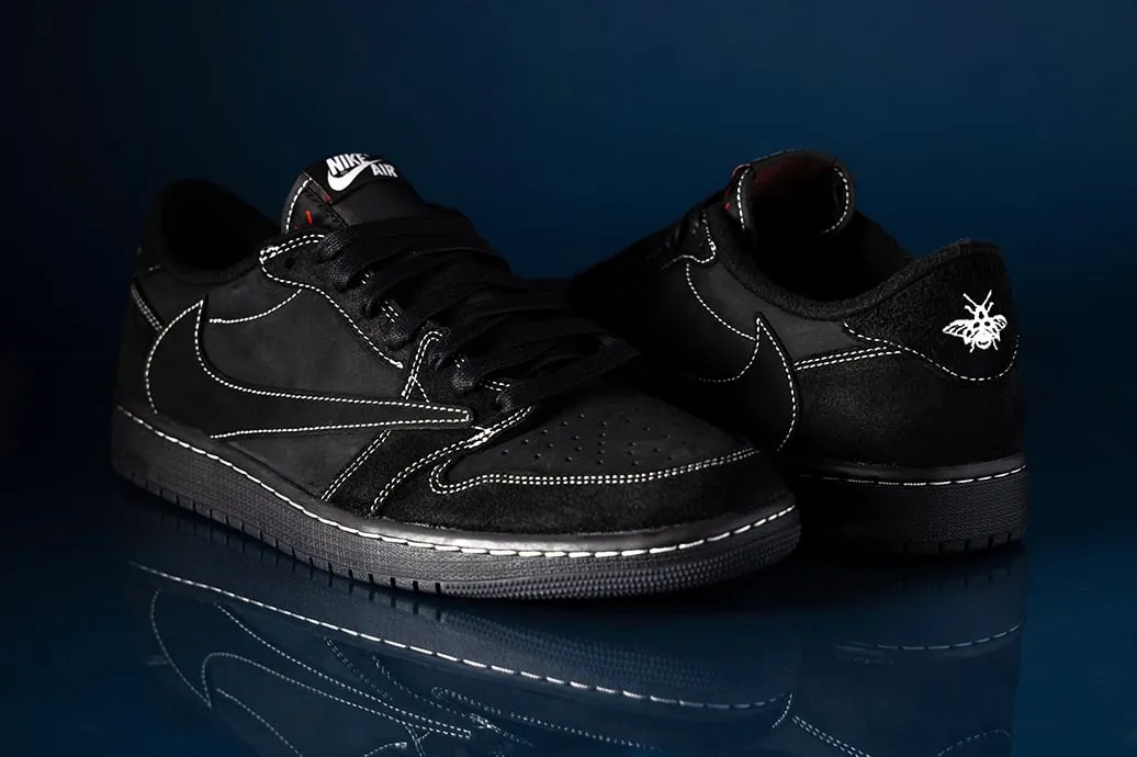 Hinh anh 2: 10 mau giay Sneaker co phoi mau Triple Back dinh nhat cho nam 2023 (Phan 1)