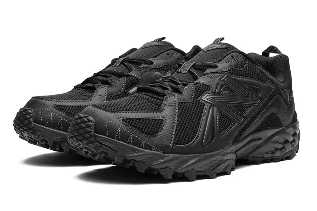 10 mẫu giày Sneaker có phối màu Triple Back đỉnh nhất cho năm 2023 (Phần 2)