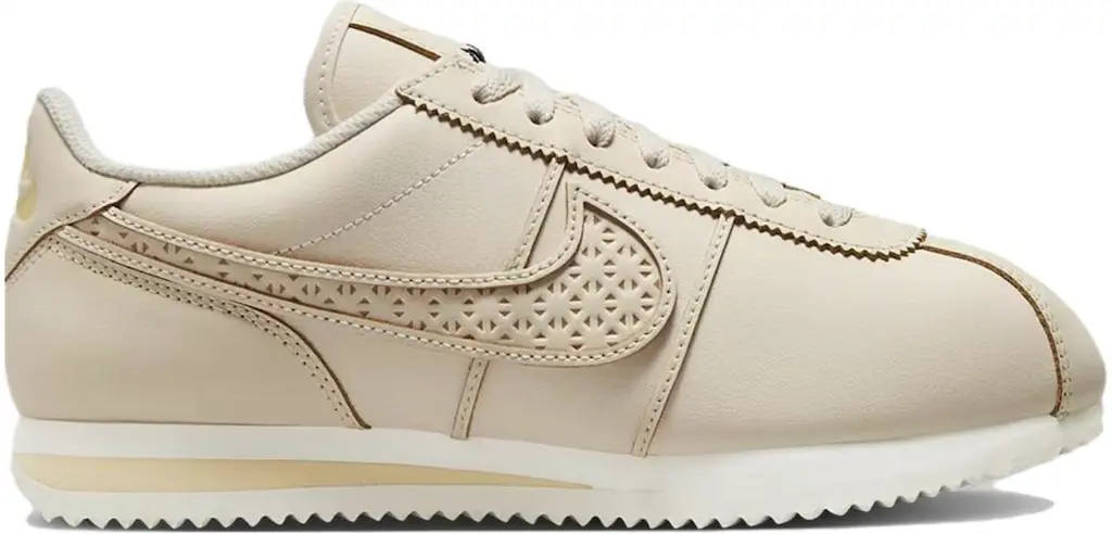 Giày Nike Cortez SE 'World Make' FN7665-838