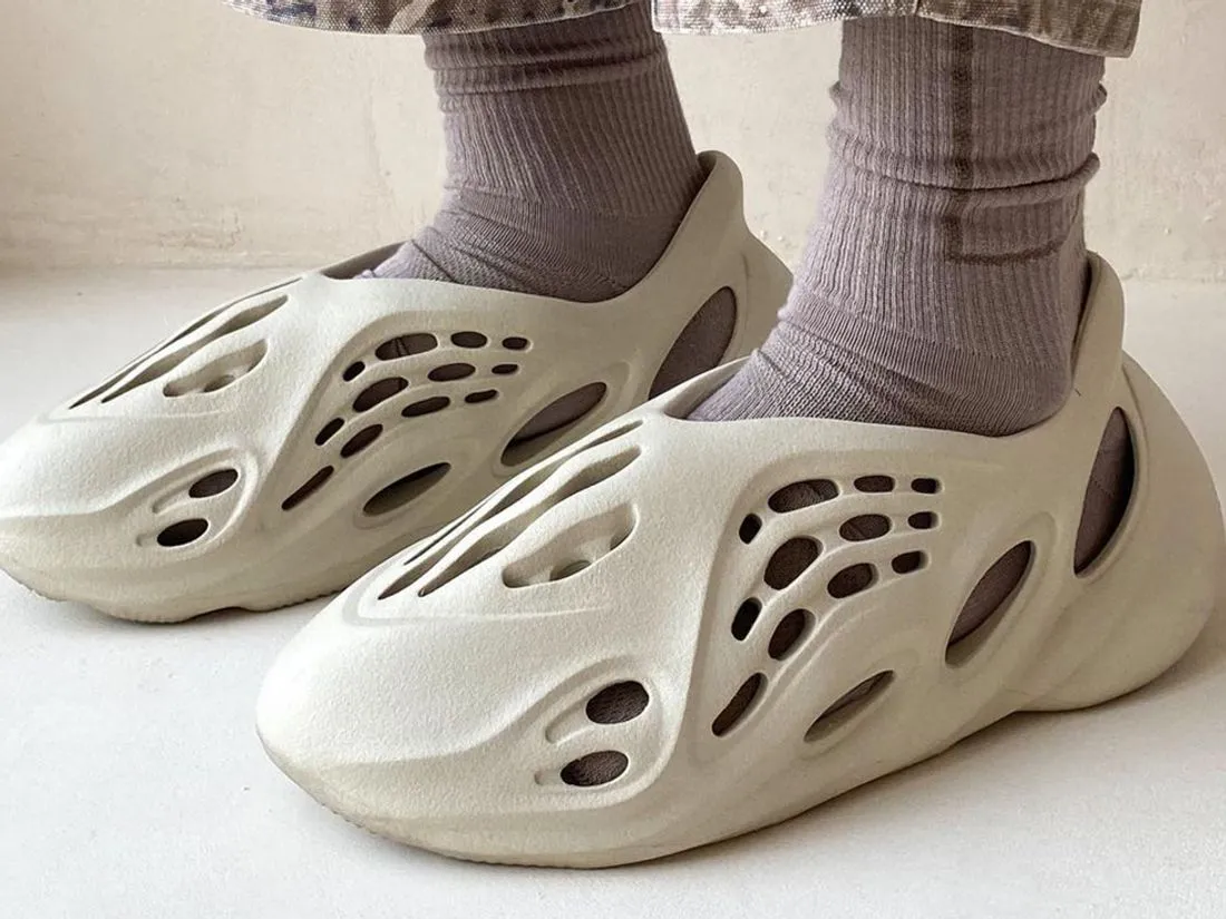Top 10 mẫu sneaker làm bằng chất loại Foam hot nhất hiện nay