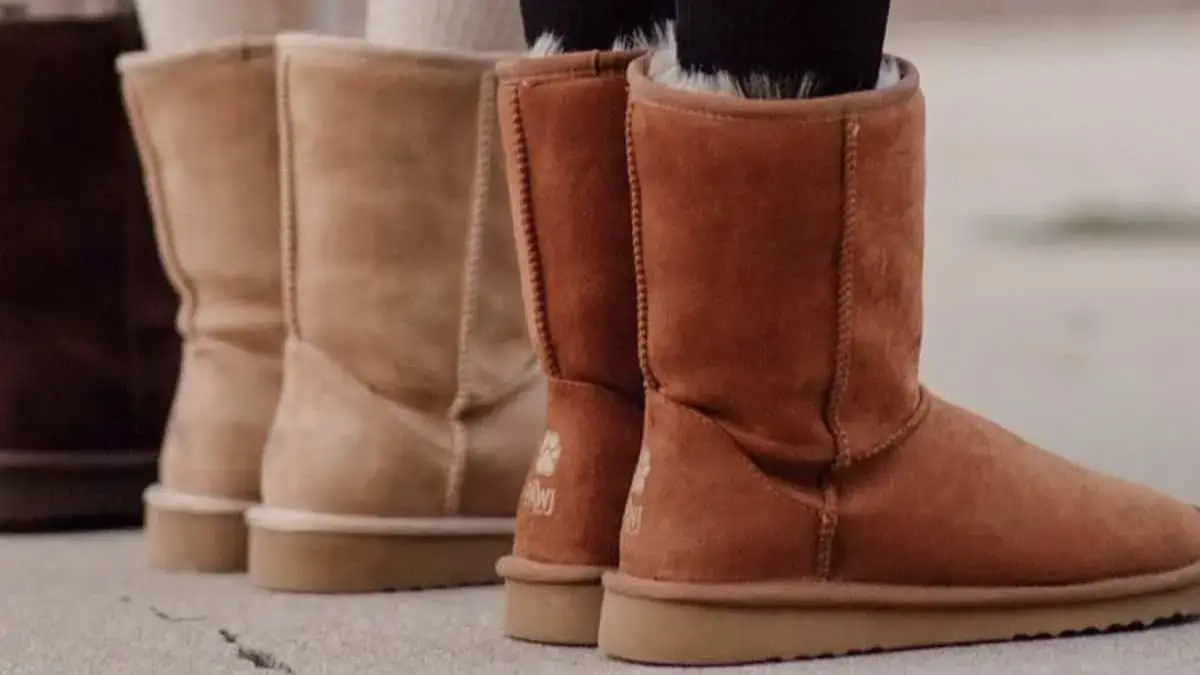 Hinh anh 4: Tu xau xi den xuat sac: Dong thoi gian cua giay boots UGG