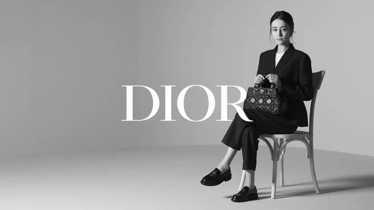 Địch Lệ Nhiệt Ba - nàng thơ mới của Dior