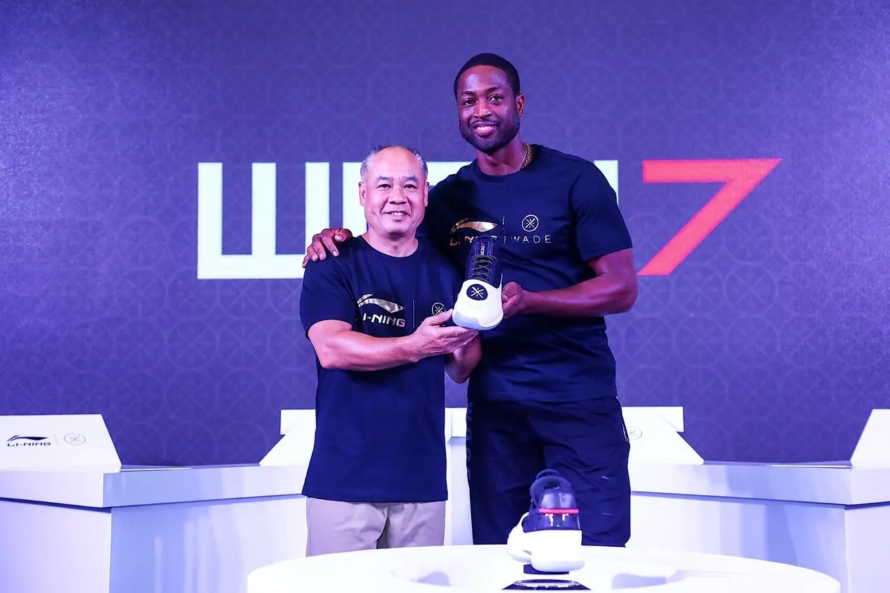 Hinh anh 2: Dieu gi khien giay bong ro Li-ning Way of Wade dat den nhu vay?