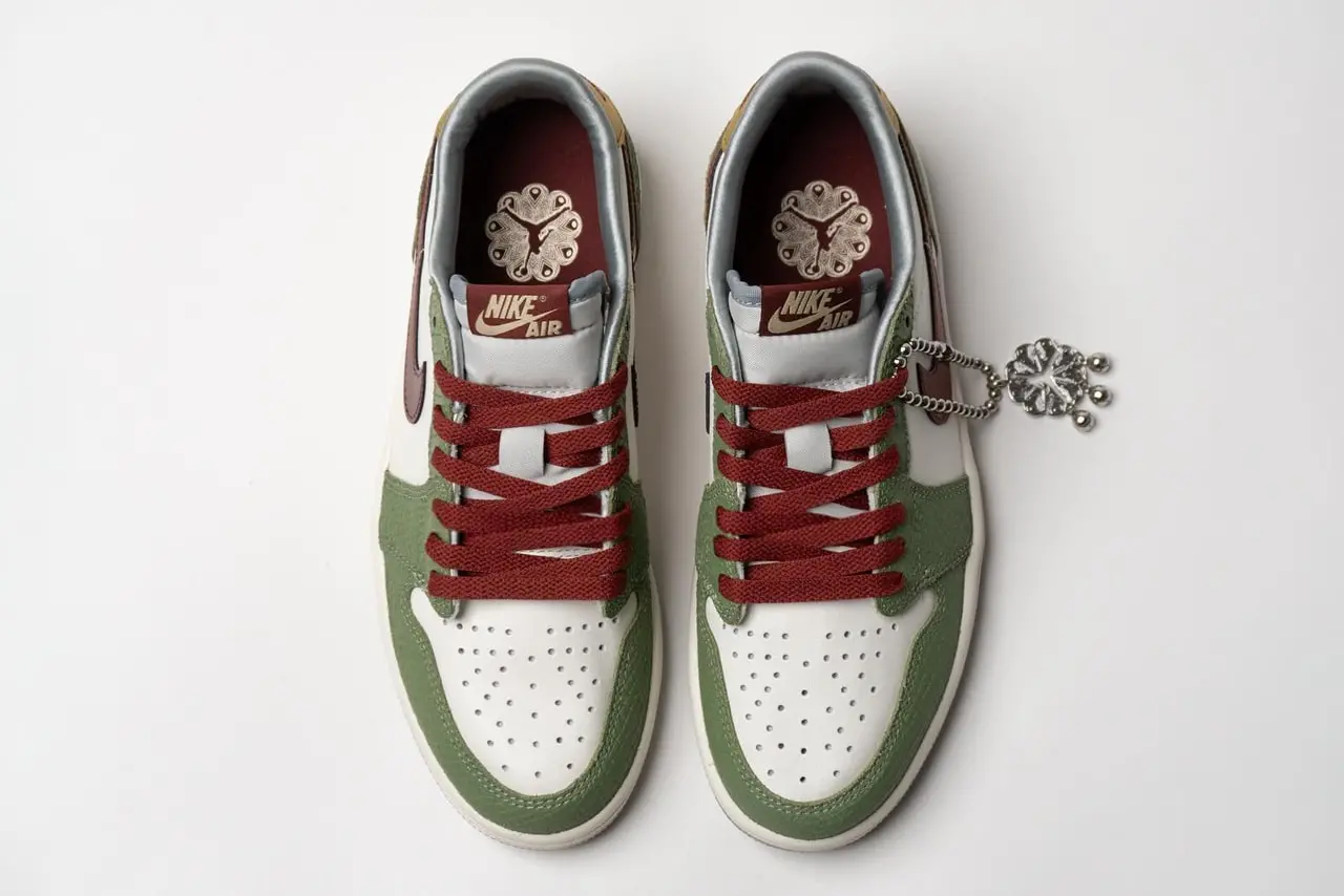 Hinh anh 3: Jordan 1 Low ‘ Year of the Dragon' - doi giay cho nam 2024