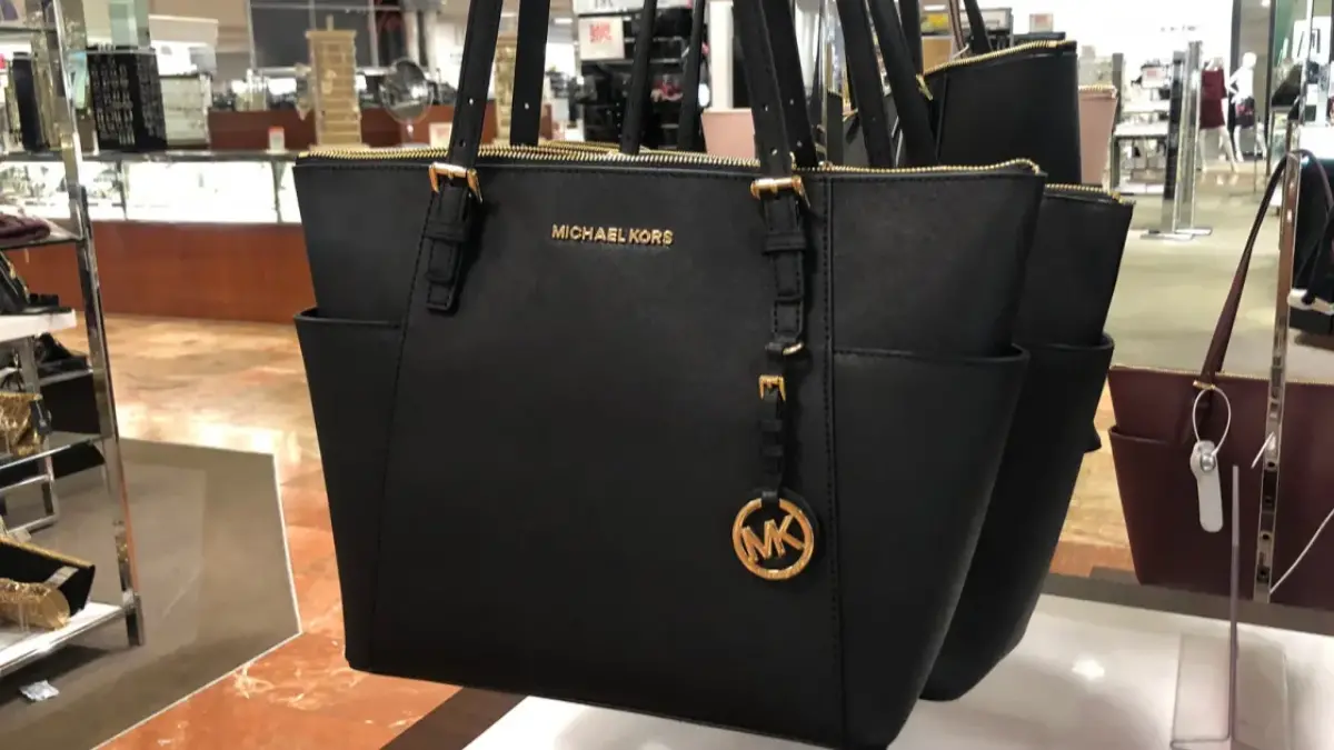 Liệu túi Michael Kors có giữ được giá trị của chúng không?
