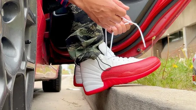 Hinh anh 4: Phien ban Air Jordan 12 tro lai day manh me voi phoi mau "Cherry"