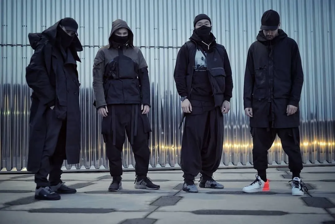 Hinh anh 6: Tat tan tat nhung dieu ban can biet ve Techwear (Phan 3)